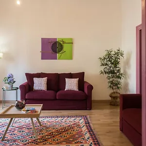 politeama-apartment.palermohotels.org/